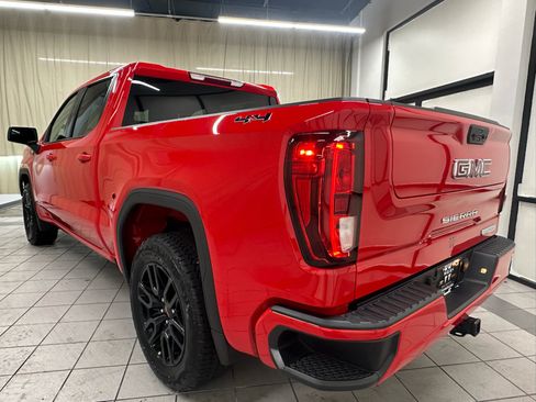 Certified 2025 GMC Sierra 1500 Elevation AWD/4WD image 12