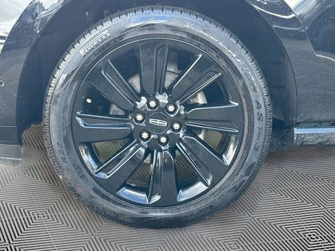Used 2024 Lincoln Navigator Reserve w/ Equipment Group 201A image 36