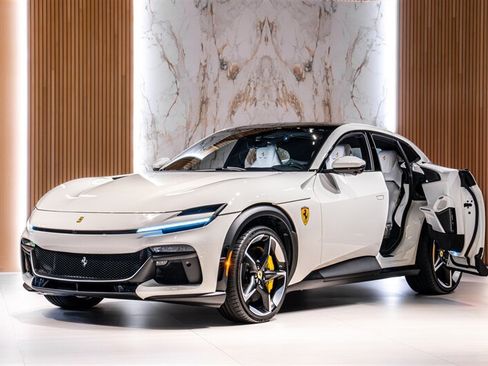 Used 2026 Ferrari Purosangue AWD/4WD image 2