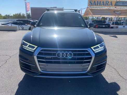 Used 2019 Audi Q5 2.0T Premium Plus w/ Premium Plus Package AWD/4WD image 2