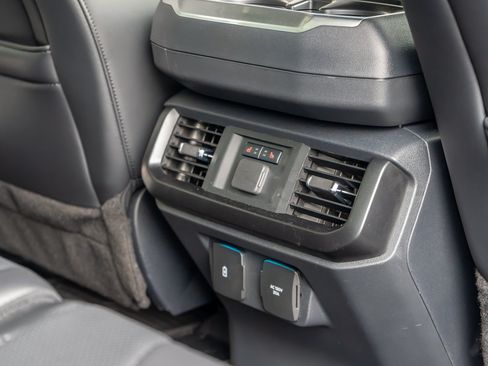 Used 2026 Ford F150 Raptor AWD/4WD image 60