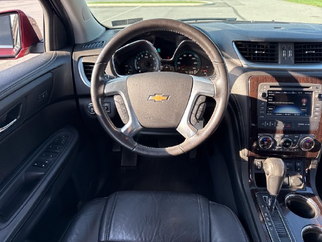 Used 2016 Chevrolet Traverse LT AWD/4WD image 21