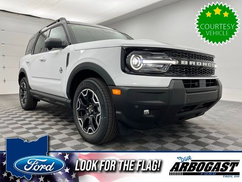 New 2025 Ford Bronco Sport Outer Banks w/ Outer Banks Tech Package+ image 1