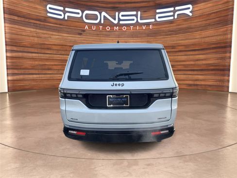 New 2026 Jeep Grand Wagoneer L Summit w/ Premium Group III AWD/4WD image 5