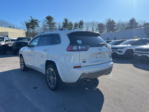 Certified 2019 Jeep Cherokee Overland image 5