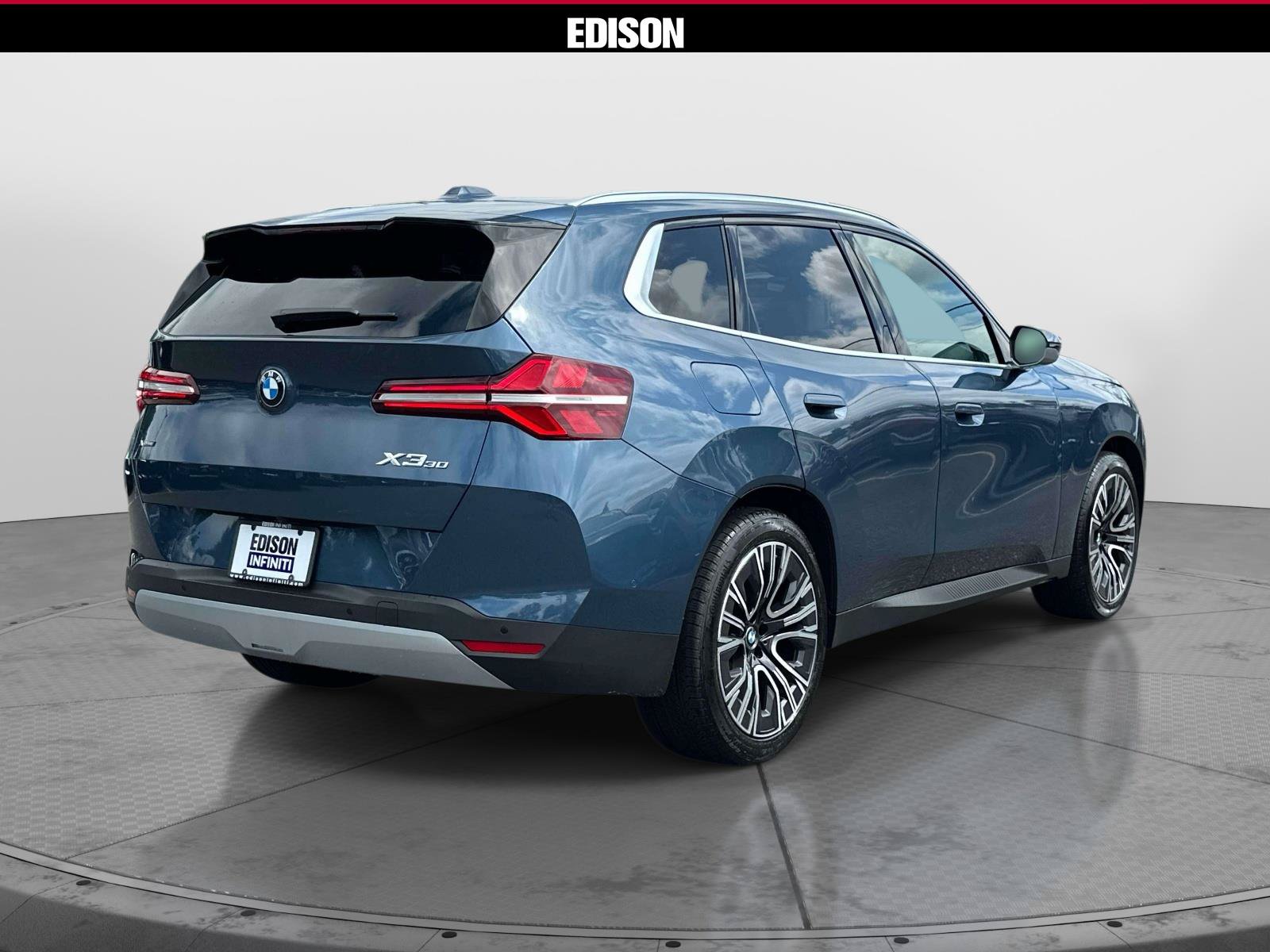 Used 2026 BMW X3 xDrive30i w/ Convenience Package AWD/4WD image 4