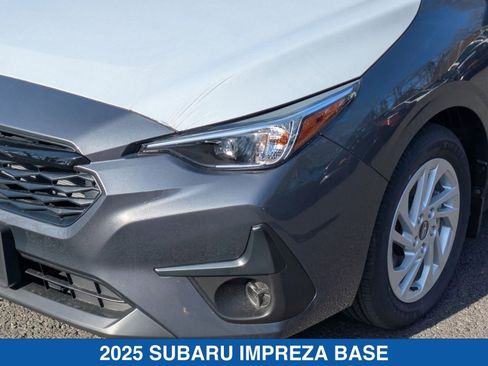 Certified 2025 Subaru Impreza 2.0i image 10