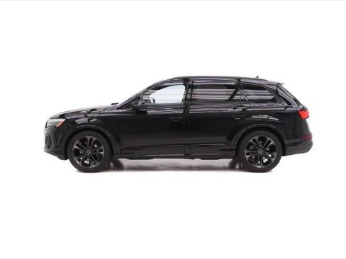 Certified 2025 Audi Q7 3.0T Premium Plus w/ Premium Plus Package AWD/4WD image 3