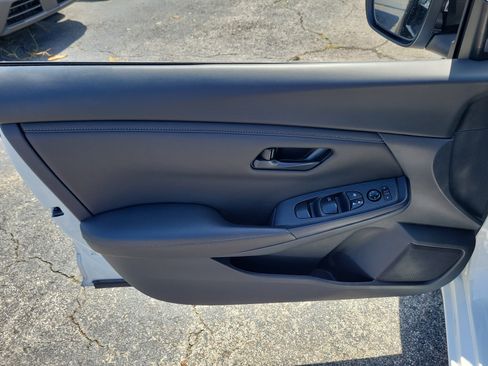 Certified 2024 Nissan Sentra S w/ Trunk Package FWD image 9