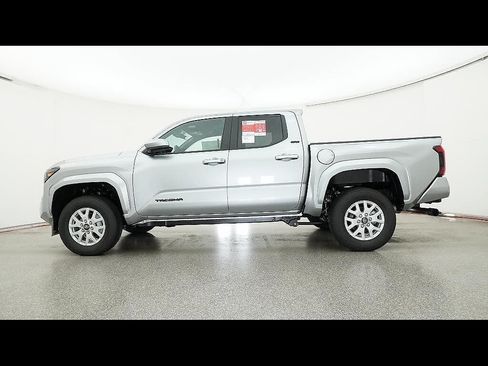 New 2026 Toyota Tacoma SR5 RWD image 3