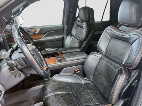 Used 2024 Lincoln Navigator L Black Label AWD/4WD image 22