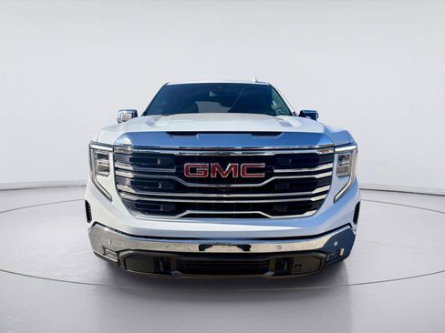 Used 2025 GMC Sierra 1500 SLT AWD/4WD image 10