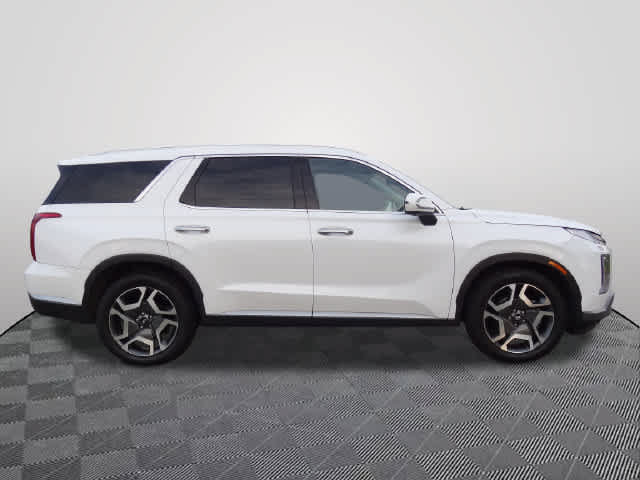 Used 2025 Hyundai Palisade SEL AWD/4WD image 3