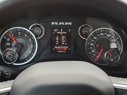 Used 2023 RAM 1500 Big Horn AWD/4WD image 12
