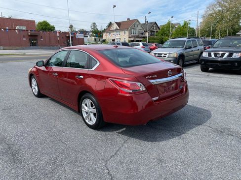 Used 2013 Nissan Altima 2.5 SL FWD image 3
