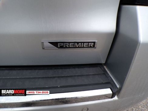 Used 2018 Chevrolet Suburban Premier image 14