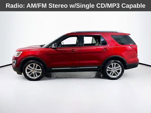 Used 2016 Ford Explorer XLT w/ Equipment Group 202A image 7