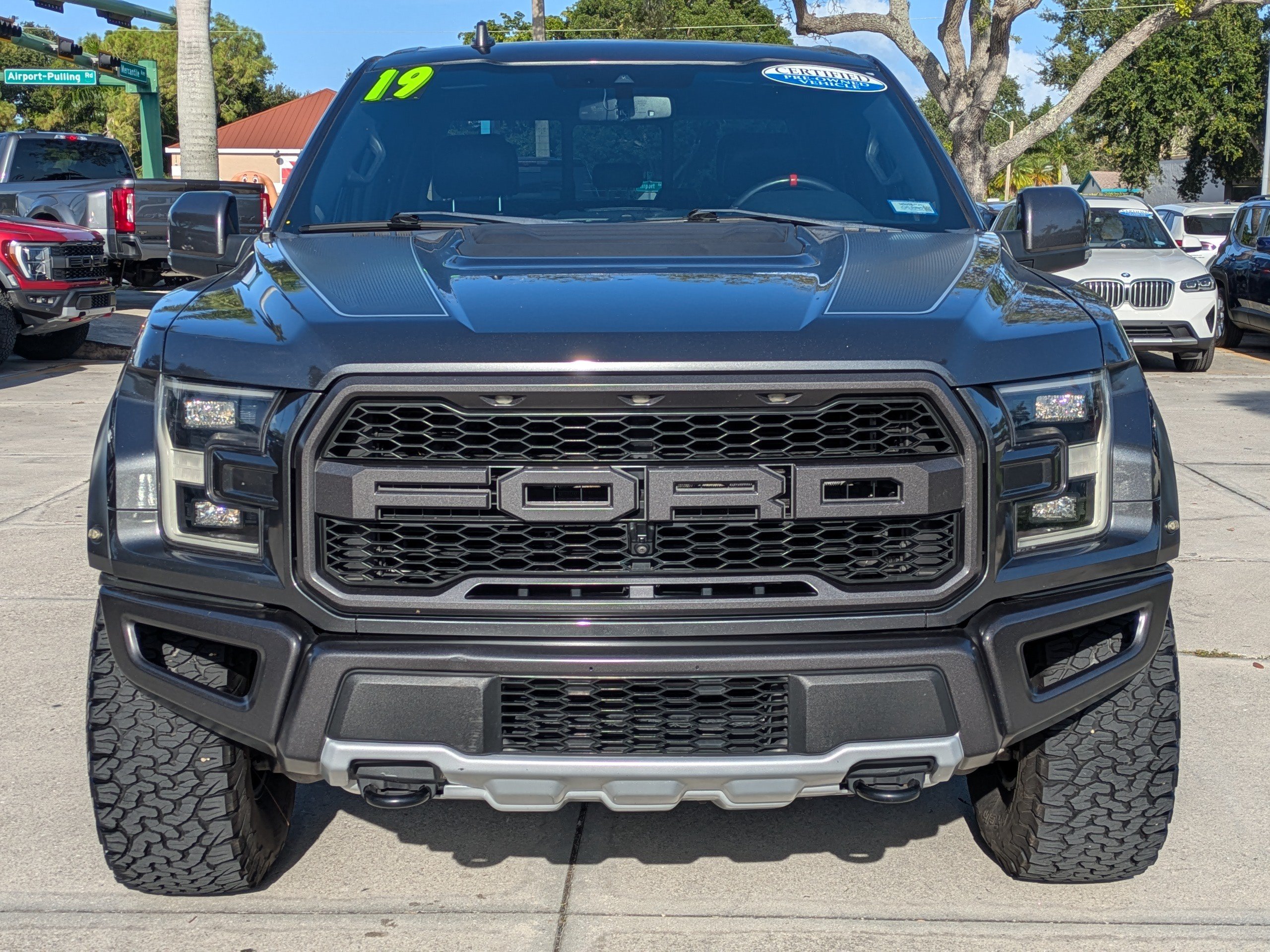 Used 2019 Ford F150 Raptor w/ Equipment Group 802A Luxury AWD/4WD image 8