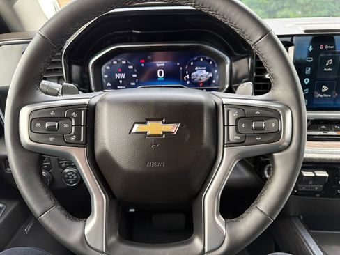 Used 2023 Chevrolet Silverado 1500 LTZ AWD/4WD image 84