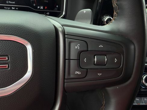 Used 2025 GMC Sierra 1500 AT4 AWD/4WD image 17
