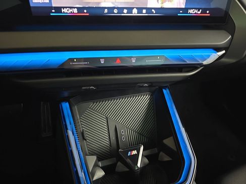 Used 2025 BMW X3 xDrive30i image 26