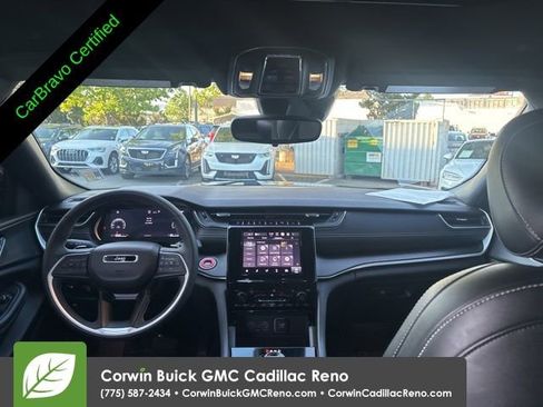 Used 2024 Jeep Grand Cherokee L Altitude AWD/4WD image 35