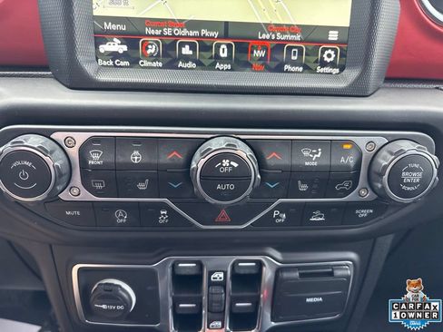 Used 2021 Jeep Gladiator Rubicon AWD/4WD image 65