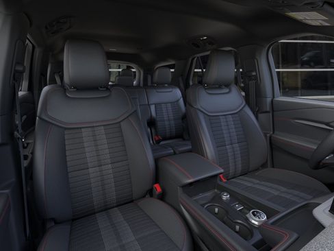 New 2026 Ford Explorer ST-Line image 10