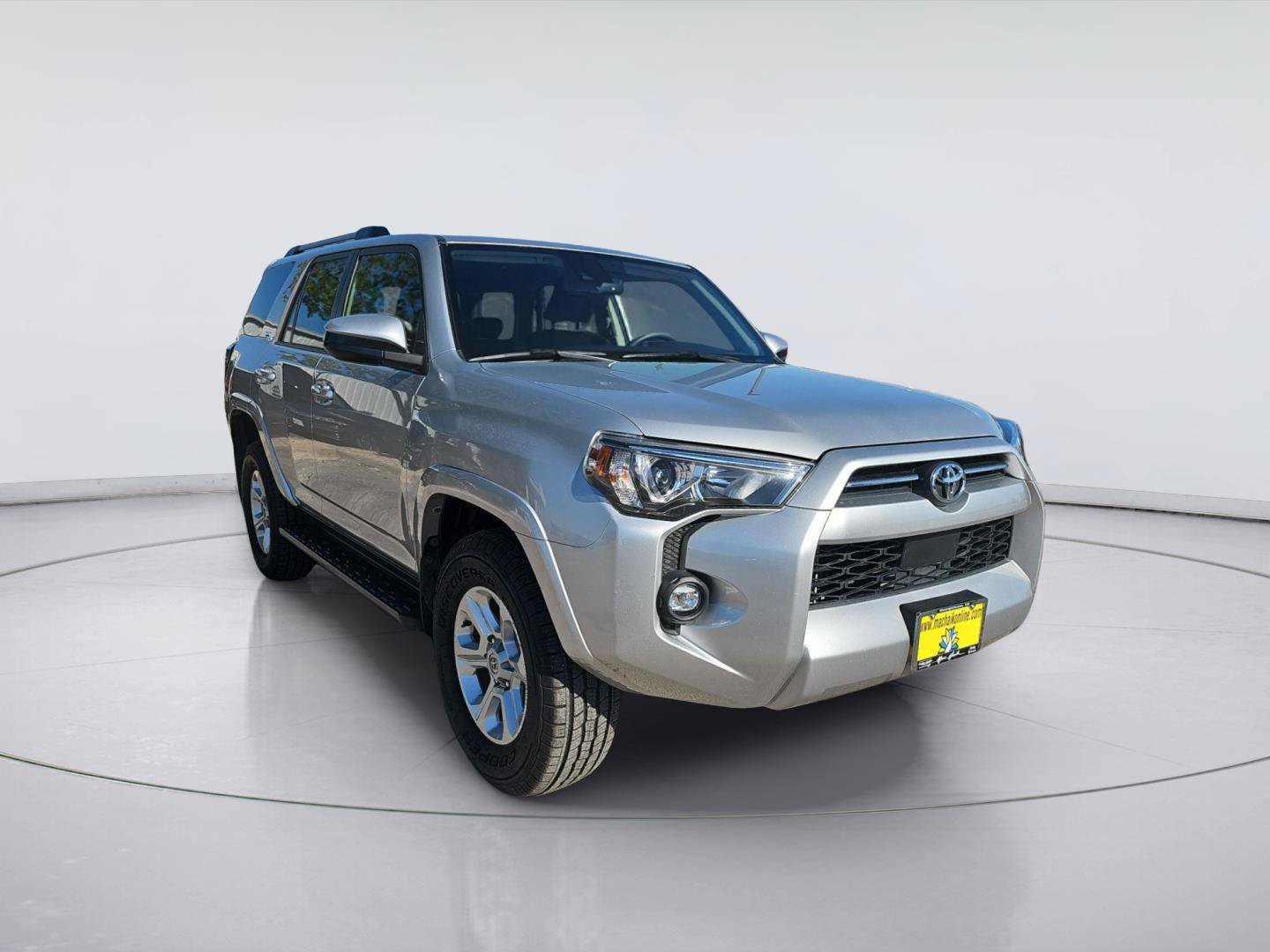 Used 2023 Toyota 4Runner SR5 AWD/4WD image 7
