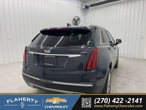 Used 2025 Cadillac XT5 Premium Luxury image 3