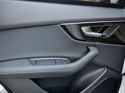 New 2026 Audi Q8 Premium Plus image 24