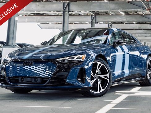 Used 2024 Audi e-tron GT Premium Plus image 1