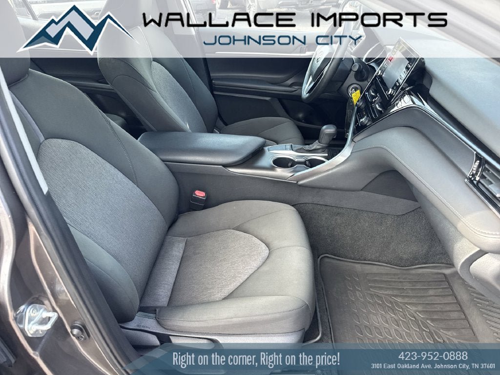 Used 2023 Toyota Camry LE FWD image 36