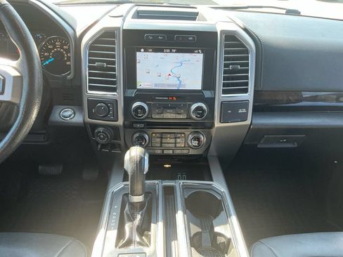 Used 2016 Ford F150 Platinum w/ Equipment Group 701A Luxury AWD/4WD image 20