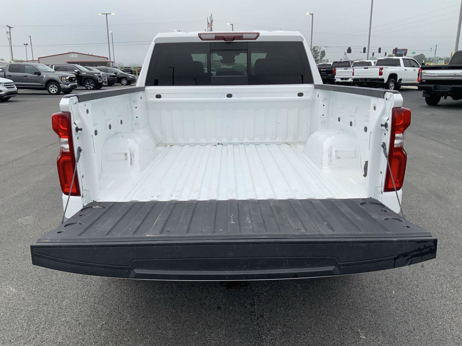 Used 2024 Chevrolet Silverado 1500 LTZ w/ LTZ Premium Package AWD/4WD image 9