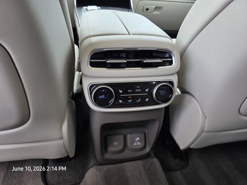Used 2024 Genesis GV80 3.5T w/ Prestige Package AWD/4WD image 19