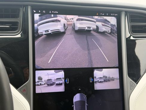 Used 2018 Tesla Model X 75D AWD/4WD image 26
