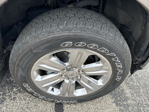 Used 2019 Ford F150 King Ranch w/ Equipment Group 601A Luxury AWD/4WD image 6