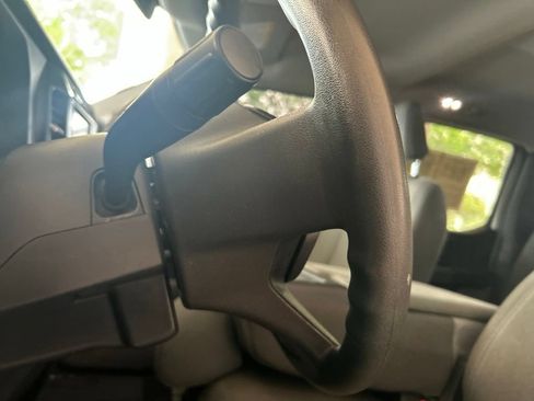 Used 2024 Ford F350 XLT AWD/4WD image 46