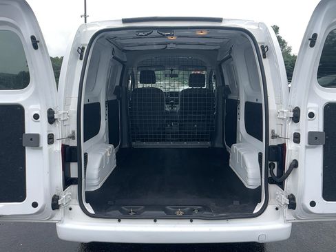 Used 2020 Nissan NV200 SV w/ Back Door Glass Package FWD image 7