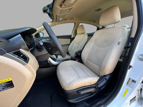 Used 2013 Hyundai Elantra GLS FWD image 18