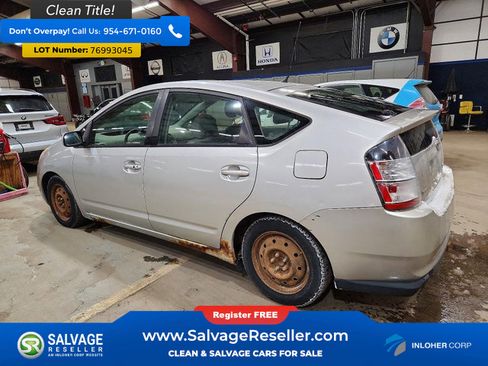 Used 2005 Toyota Prius FWD image 3