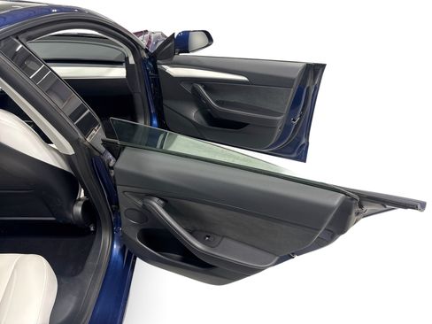 Certified 2023 Tesla Model 3 Standard Range RWD image 12