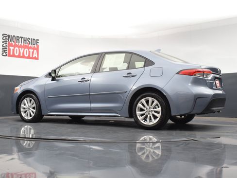 Used 2025 Toyota Corolla LE w/ LE Premium Package image 26
