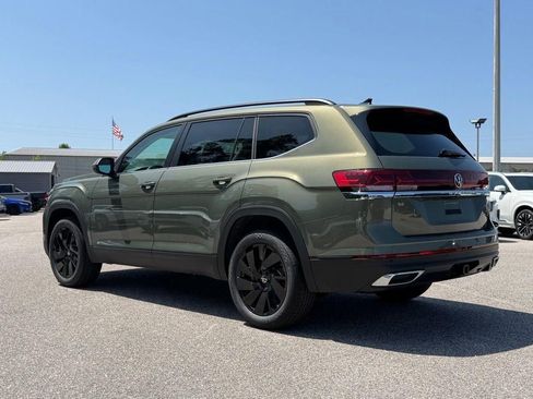 New 2026 Volkswagen Atlas SE FWD image 3