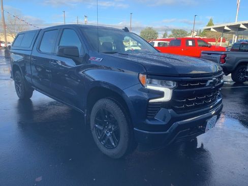 Used 2022 Chevrolet Silverado 1500 RST w/ Convenience Package II image 4