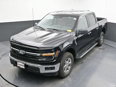 Used 2025 Ford F150 XLT w/ Equipment Group 301A Standard AWD/4WD image 41