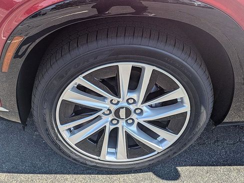 New 2026 Cadillac Vistiq Luxury image 8