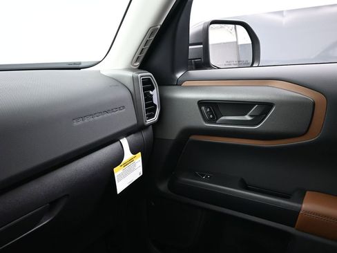 New 2025 Ford Bronco Sport Outer Banks image 21