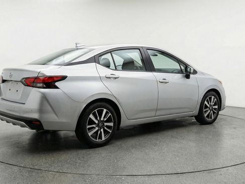 Used 2025 Nissan Versa SV FWD image 9
